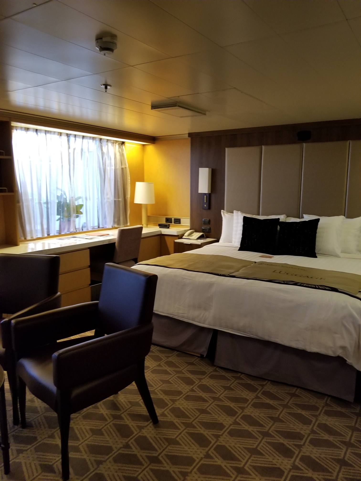 Stateroom bed